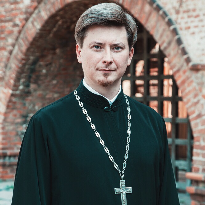 Подробнее о статье Протоиерей Кирилл Сладков: Церковное молодежное служение должно быть пассионарным